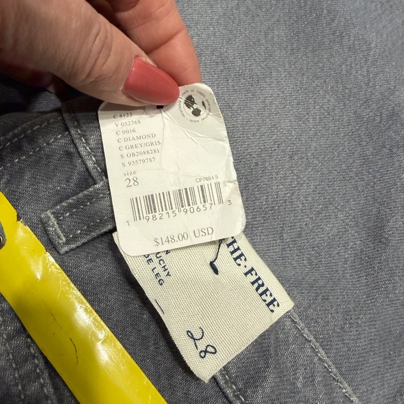 Free people slouch wide barrel Gray Denim Jeans with Tag - Size 28 - Picture 4 of 8